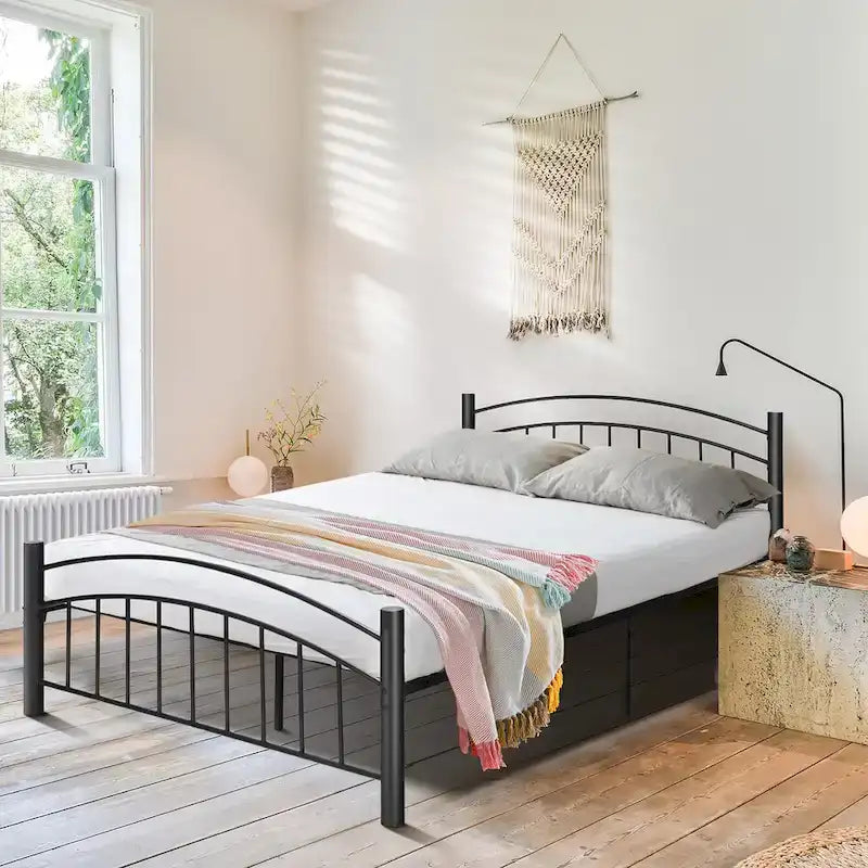 Twin/Full/Queen Size Metal Bed Frame Platform Mattress